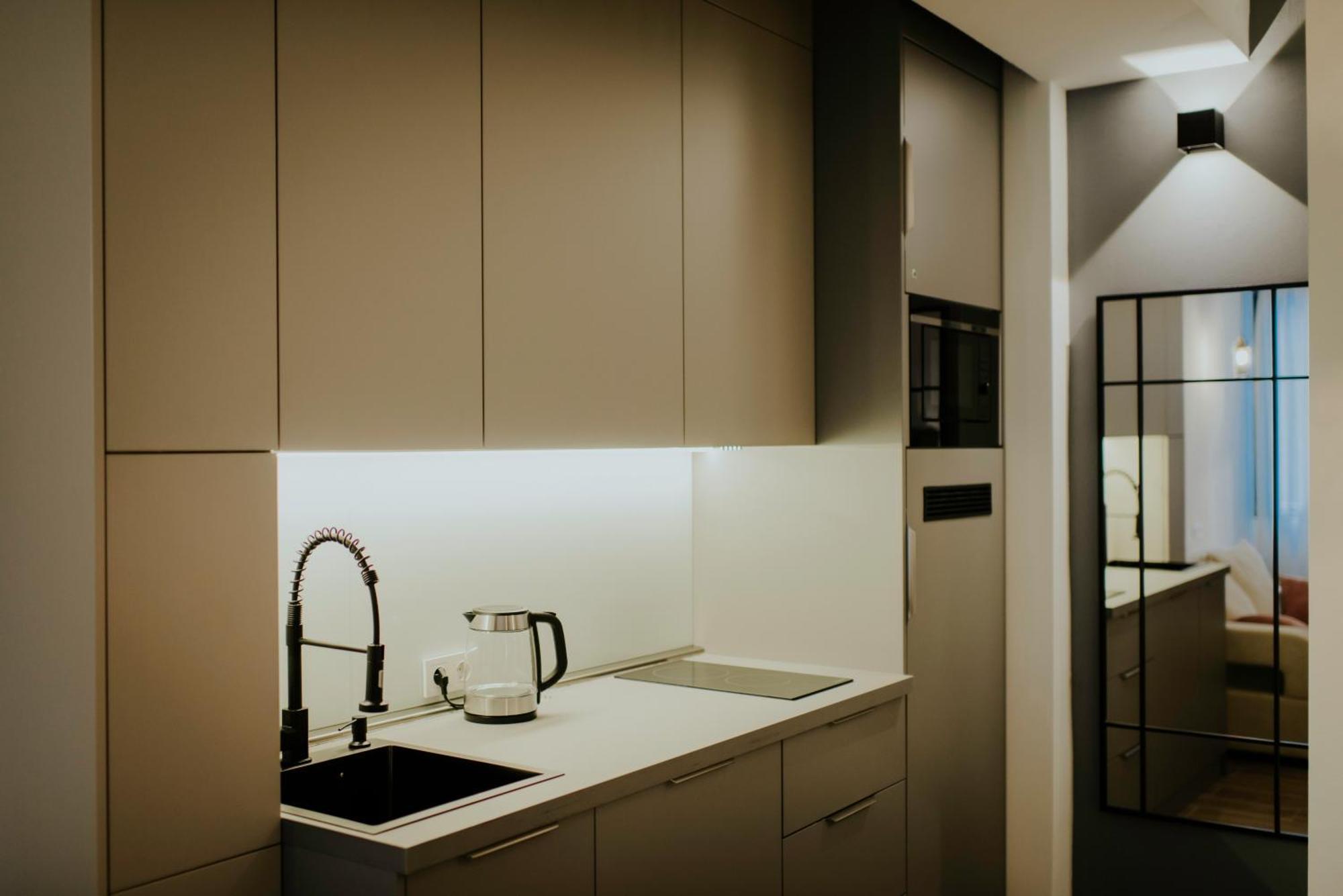 Skyline Luxury Suites Tbilissi Extérieur photo